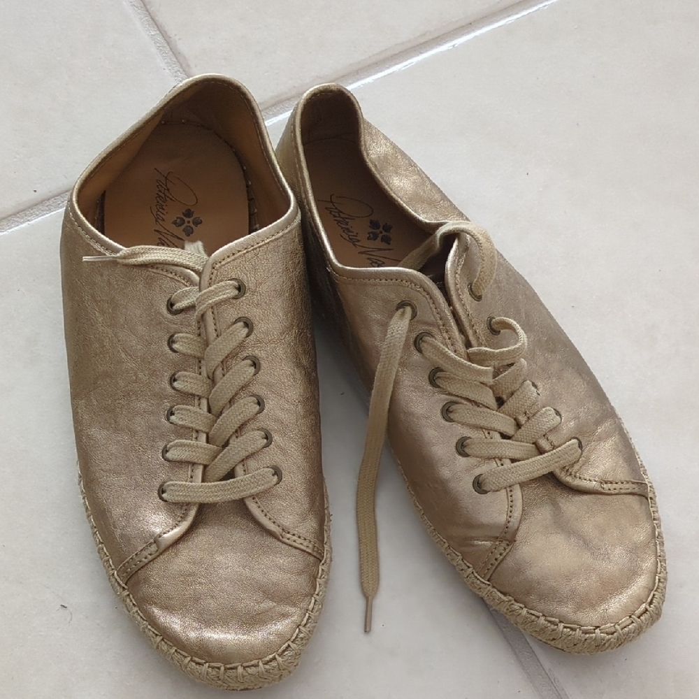 Patricia Nash Gold Leather Laced Flat Espadrilles Women's Casual Shoes Sz10